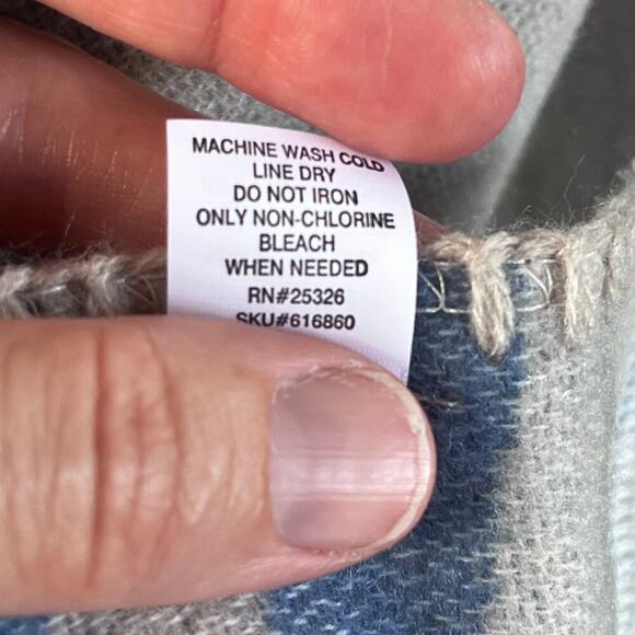 World Market Soft Knit Oversized Poncho Wrap Boho Blue And White OS. NEW - Picture 9 of 9